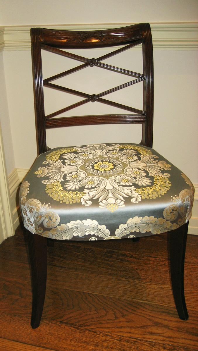 1957.0719.008 Side chair view 1