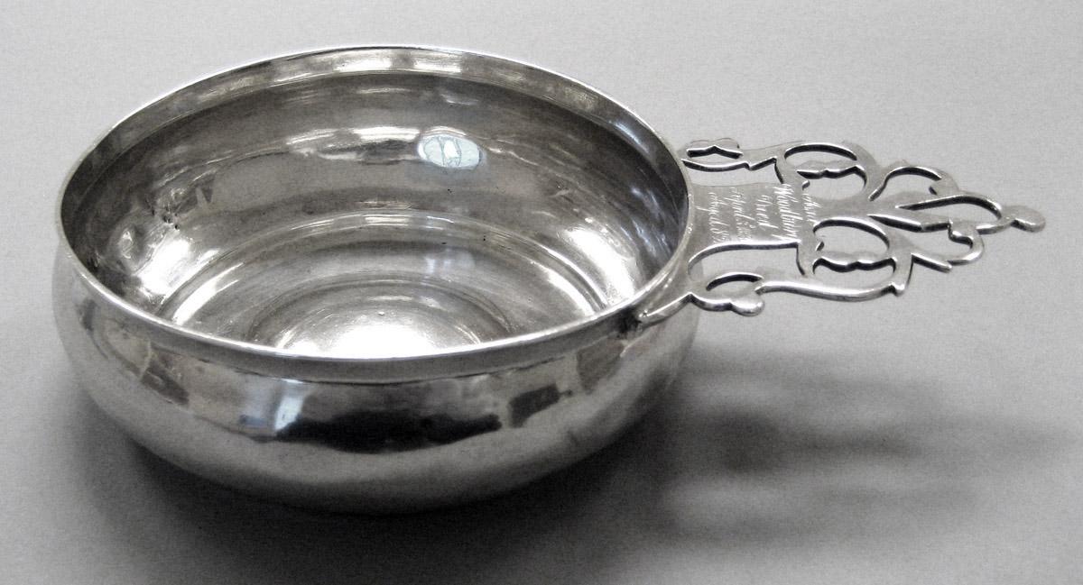 1970.1032 Silver Porringer side view