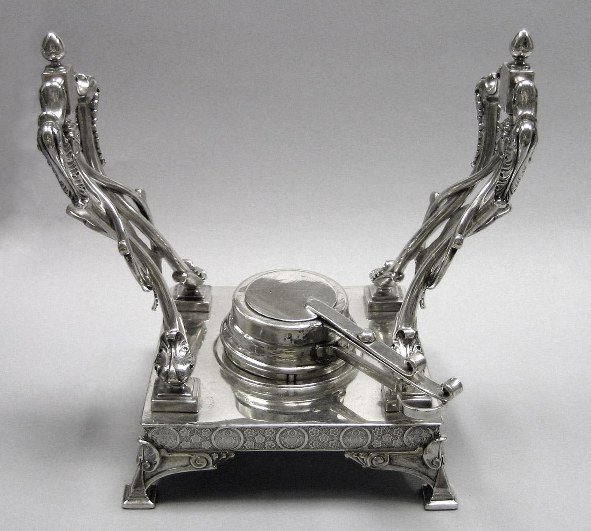 1970.1039.001 B-E Stand, side 1