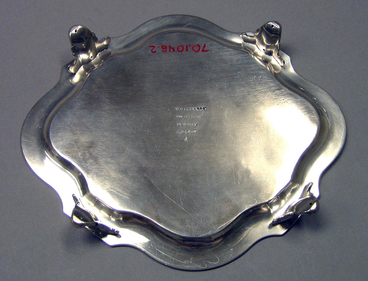 1970.1046.002 Silver Teapot Stand underside
