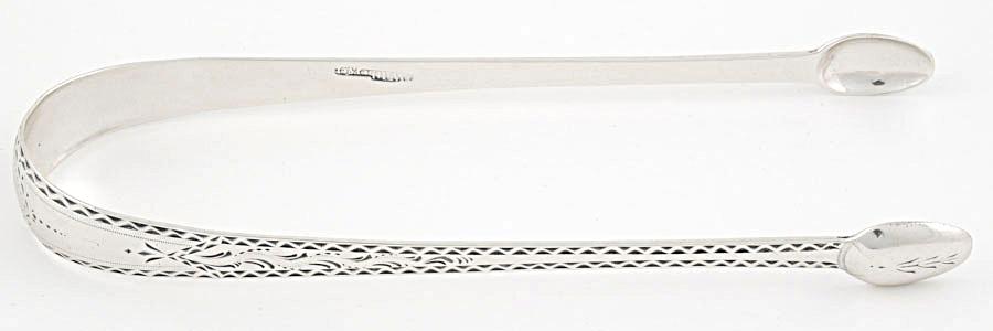 1970.1052 Tongs