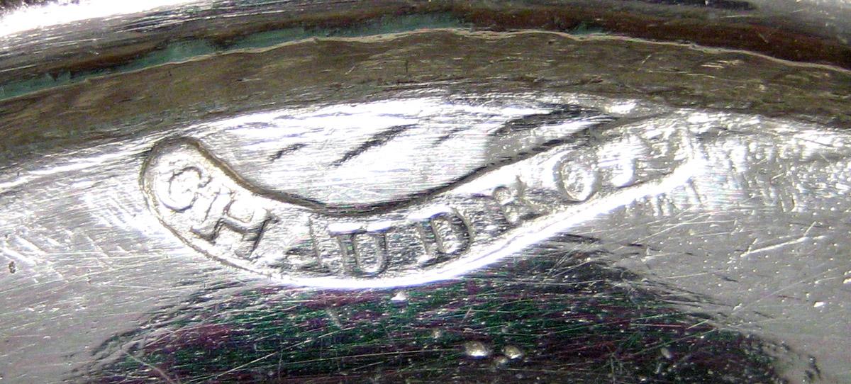 1970.1119.002 Silver Salt Cellar mark