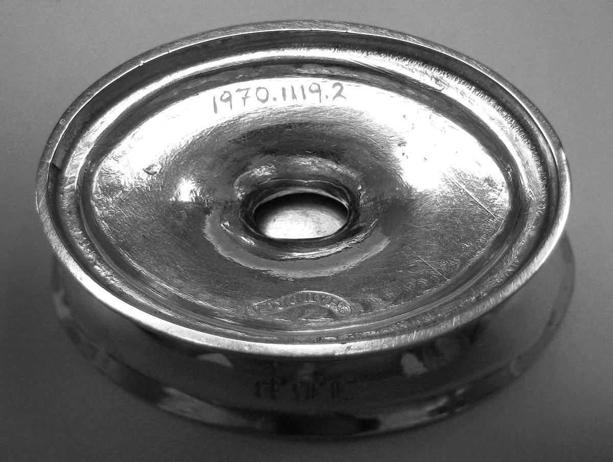 1970.1119.002 Silver Salt Cellar underside