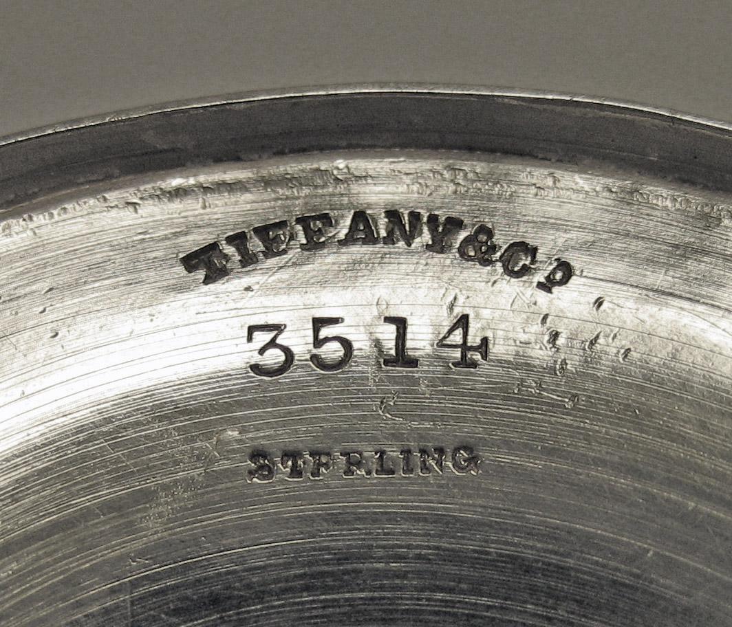 1970.1124.001 Silver Flower Container mark 1