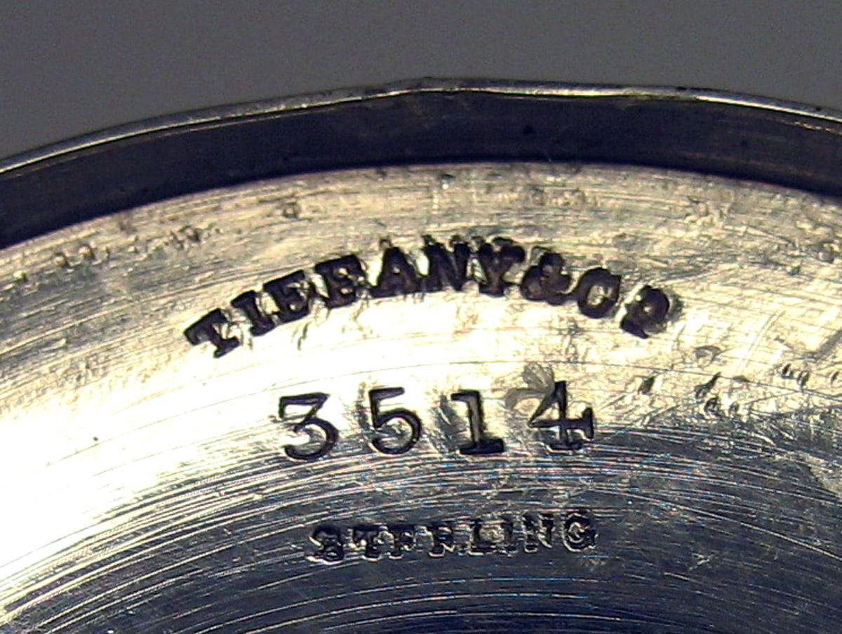 1970.1124.002 Silver Flower Container mark 1