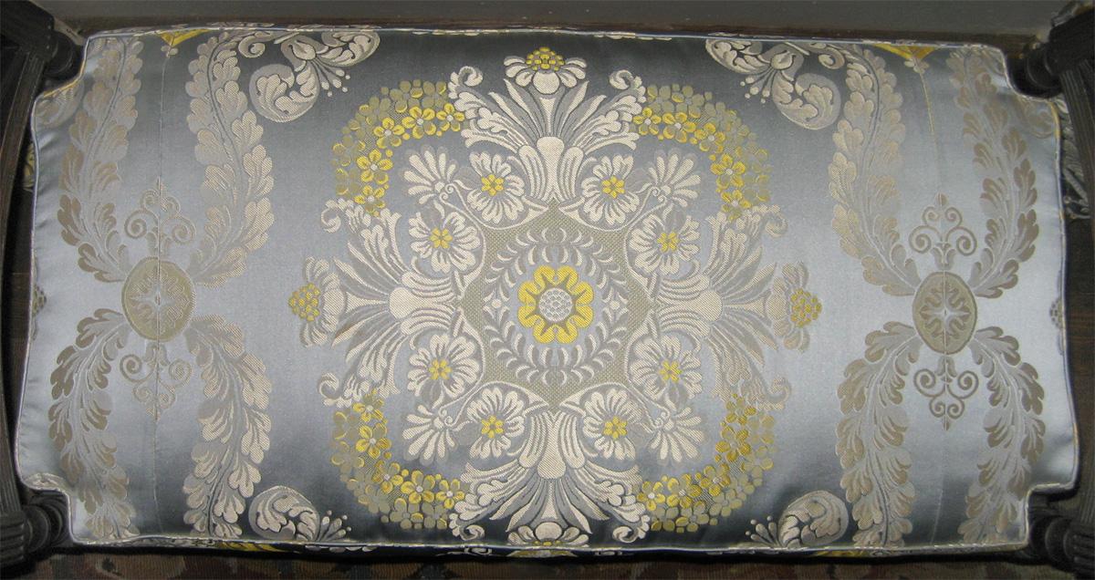 1957.0735 Window Stool seat cushion detail