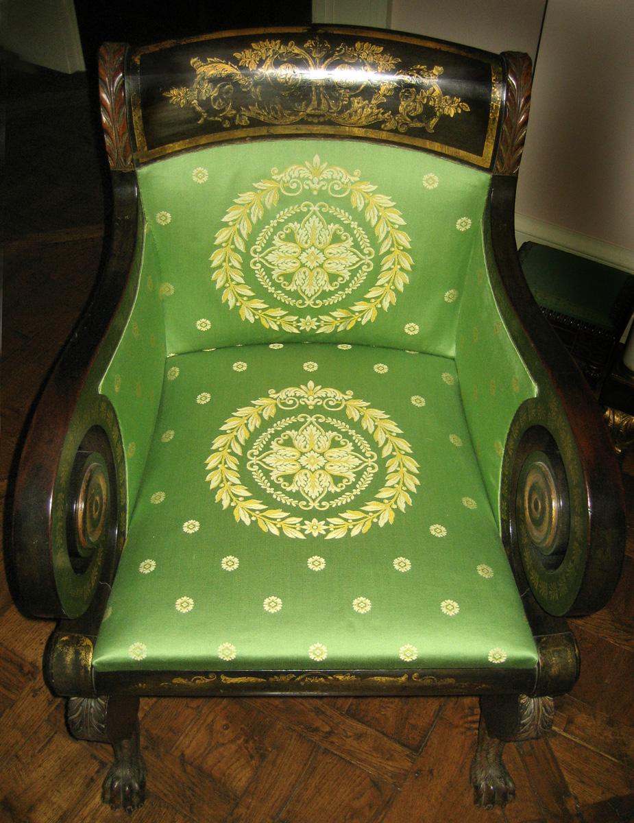 1957.0739 Armchair view 4