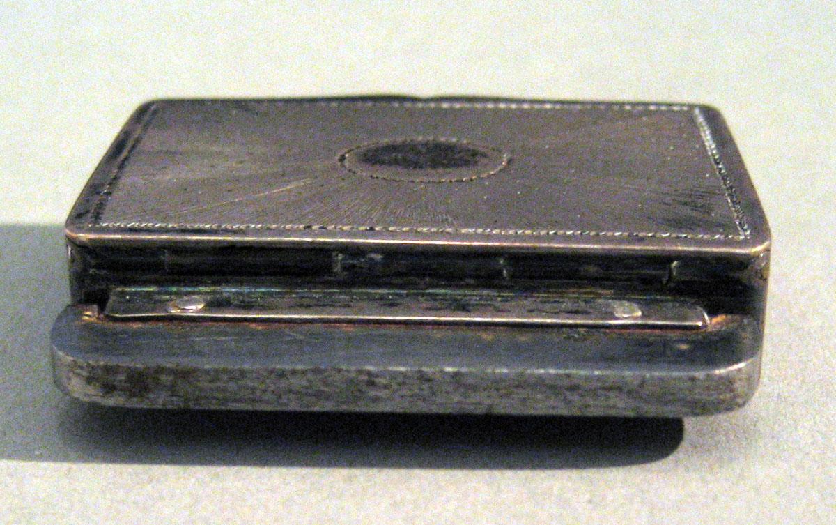 1970.1230 A Silver Flint Box back