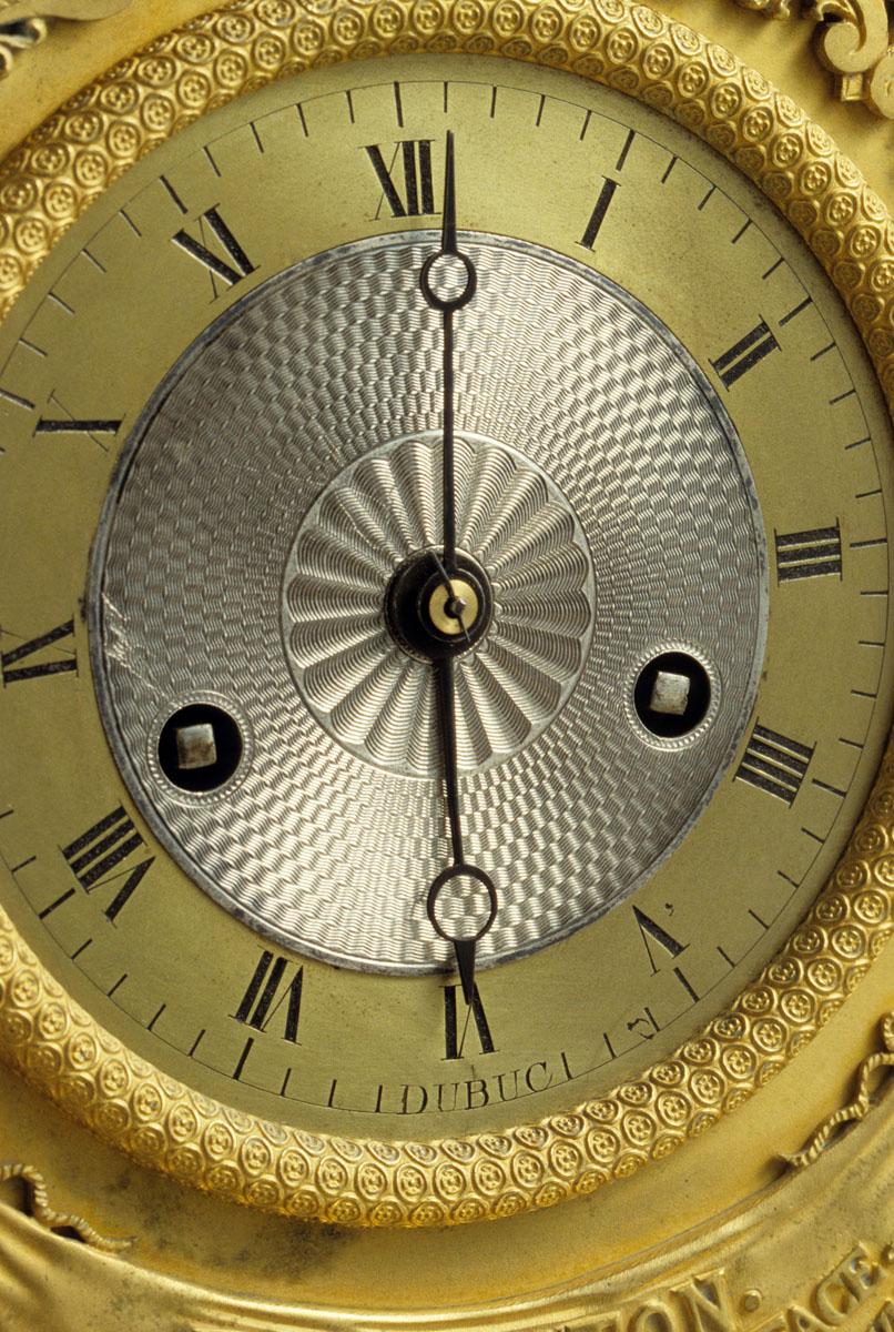 1957.0744 Clock, detail