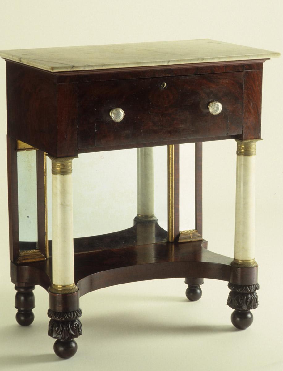 1957.0746 Desk, view 1
