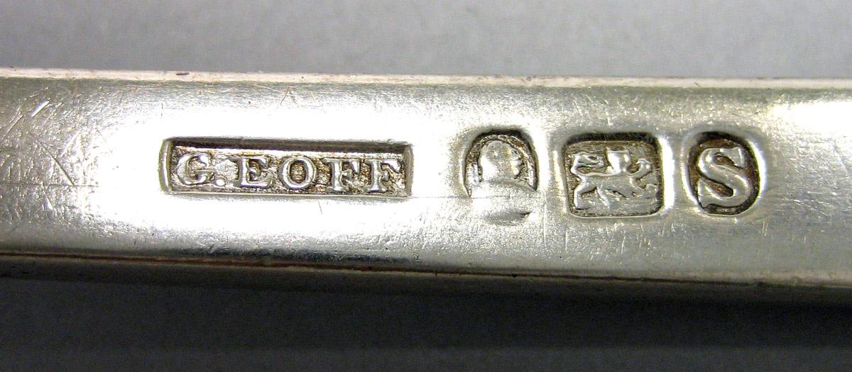1970.1301.001 Silver Fork mark