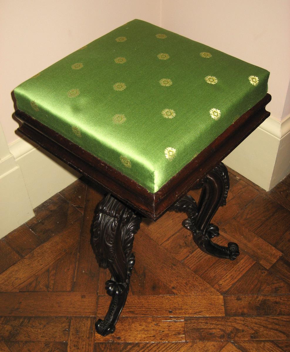 1957.0755 Music stool view 2