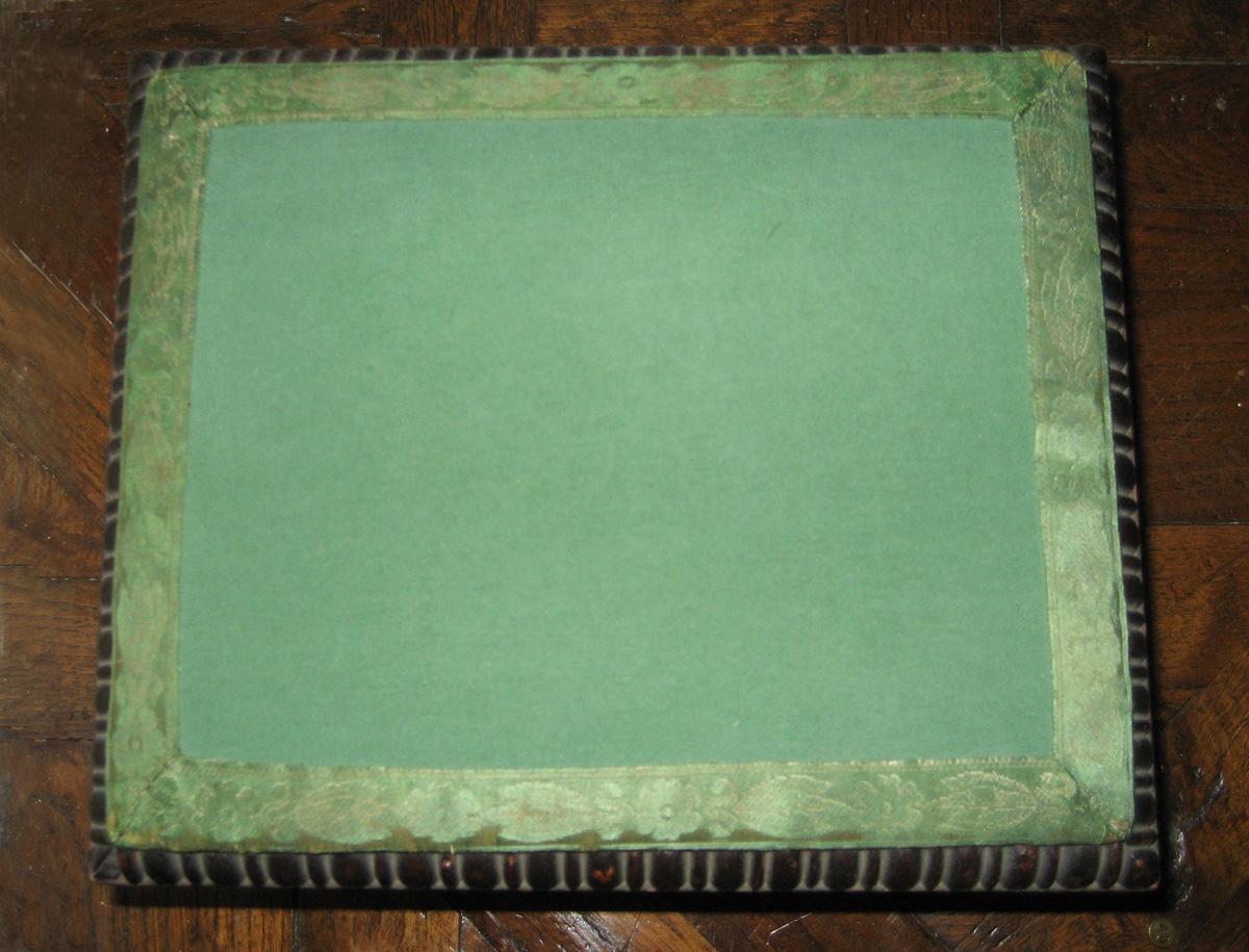 1957.0757.001 Foot Stool and 1984.0625.001 slip seat view 3