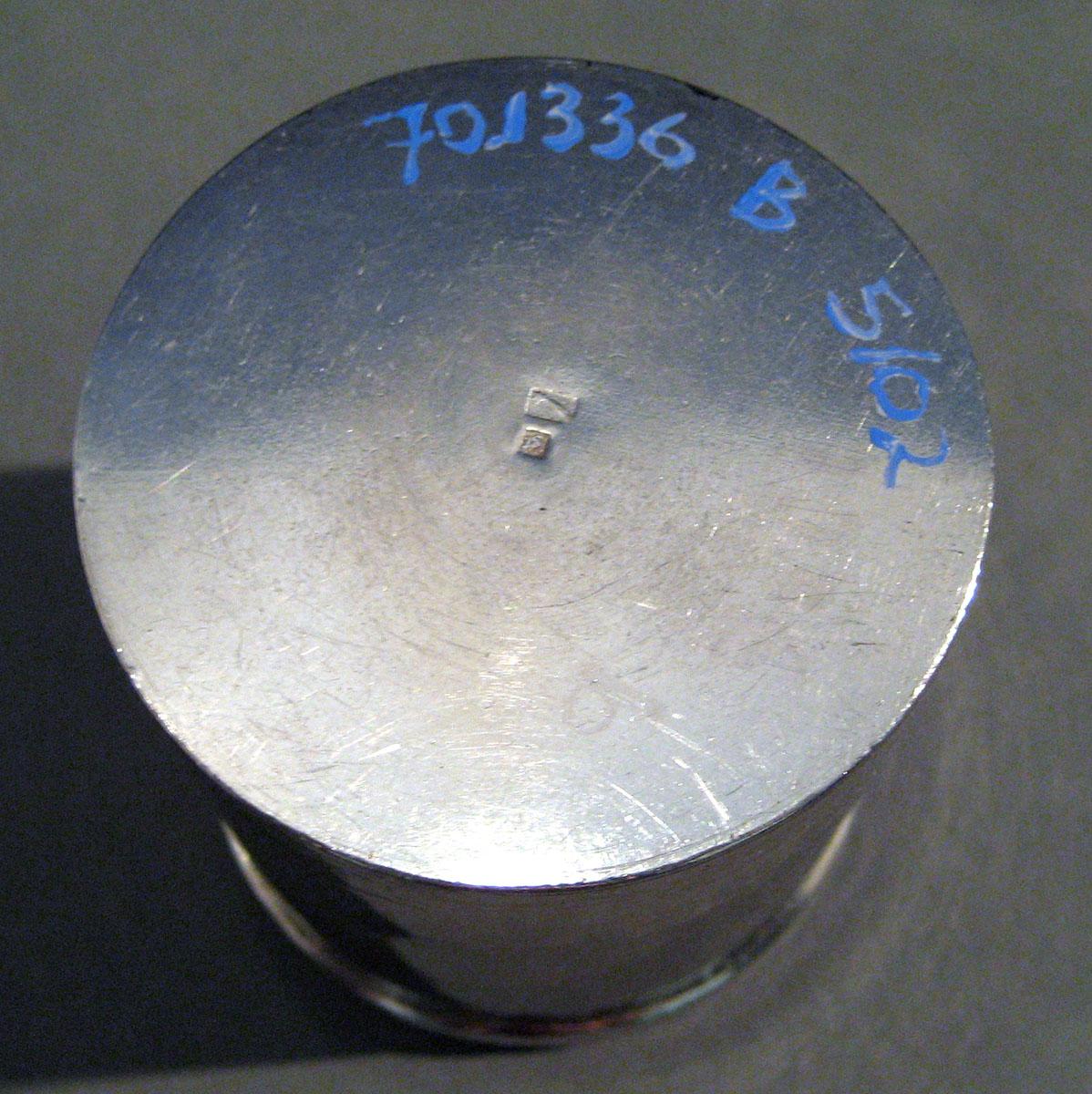 1970.1336 B Silver Standish underside