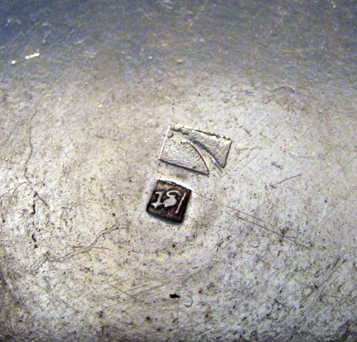 1970.1336 B Silver Standish mark