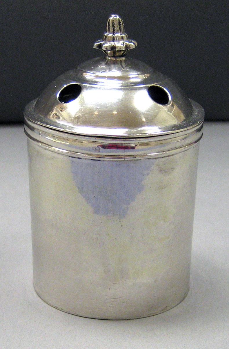 1970.1336 F,G Silver Standish with lid