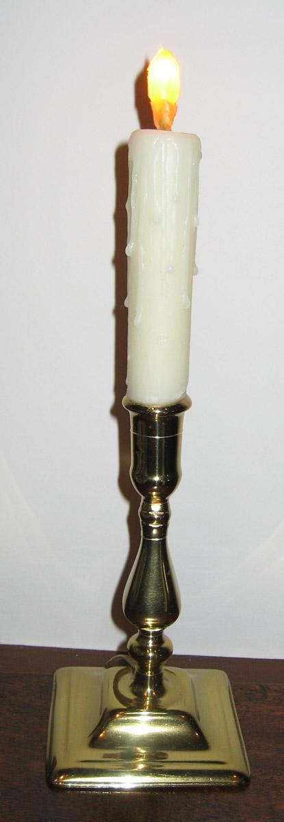 1952.0272.002 Candlestick