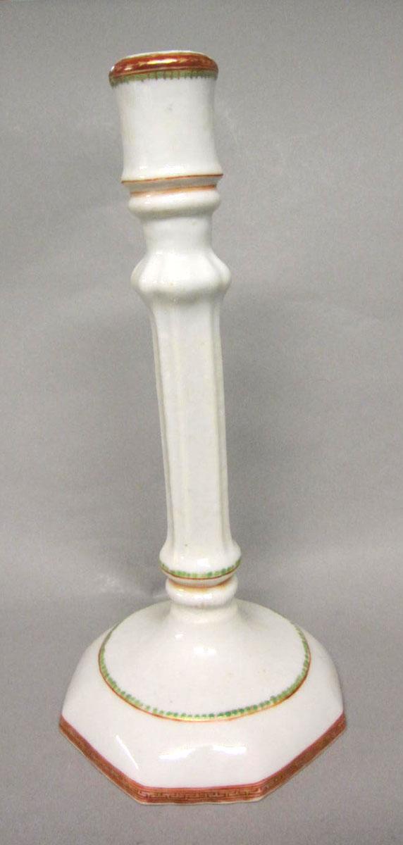 1970.1351.001 Porcelain candlestick