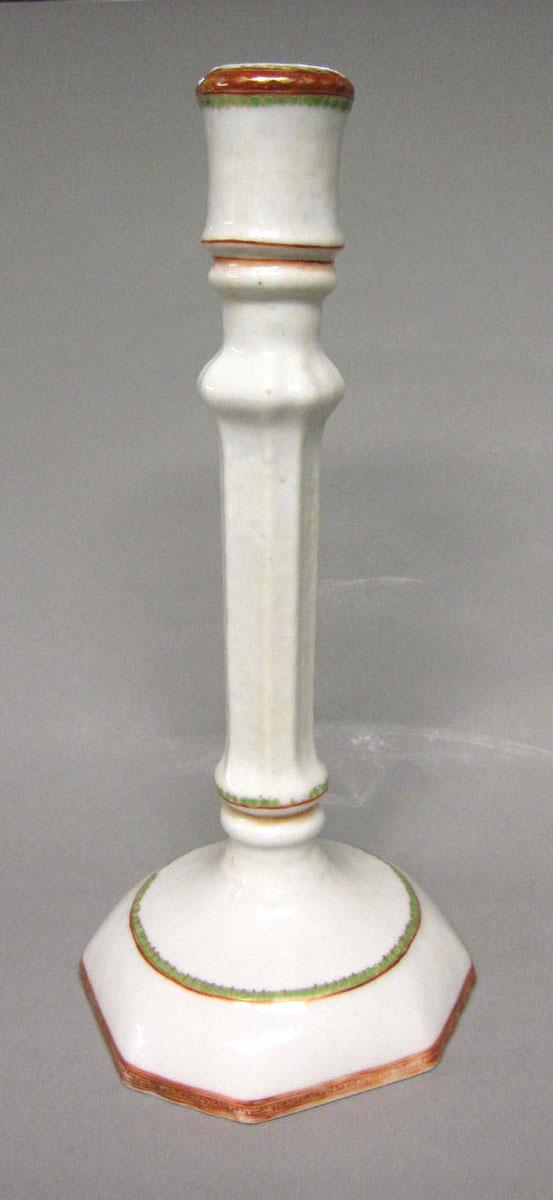 1970.1351.004 Porcelain candlestick