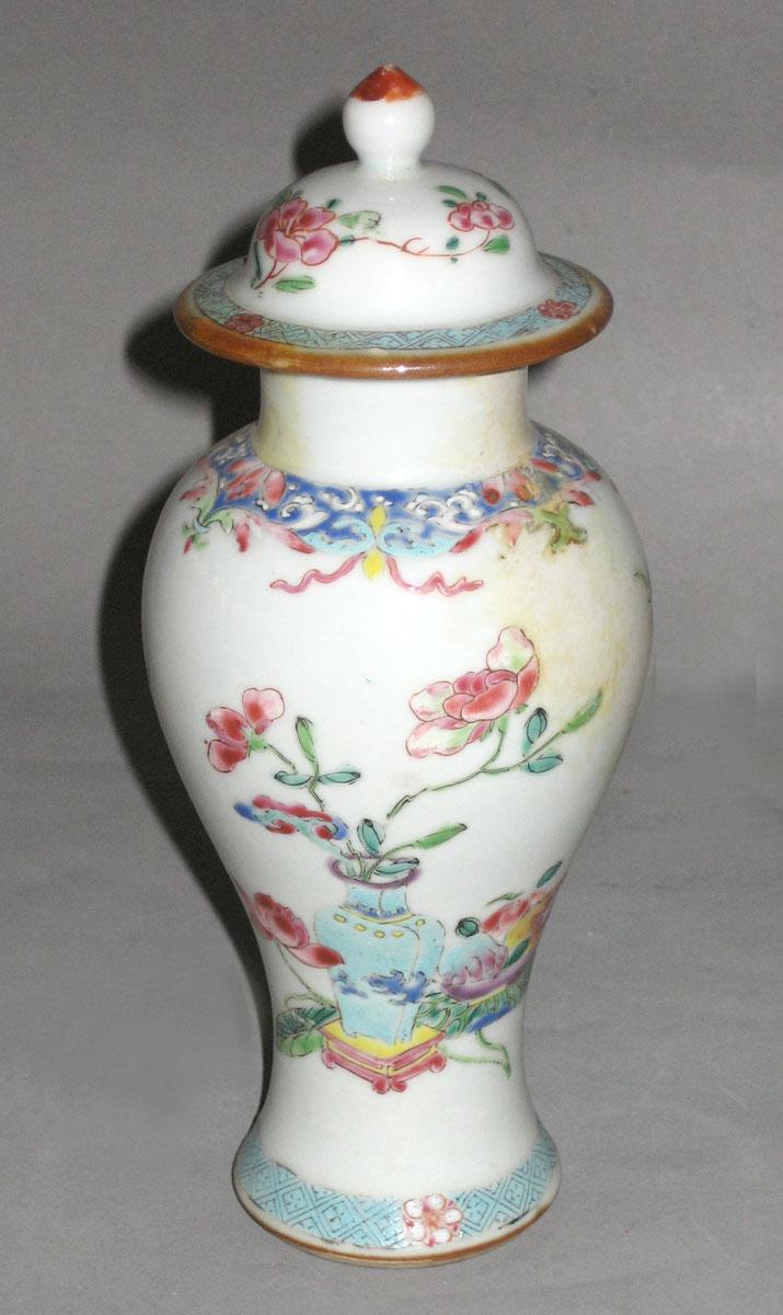 1970.1352.005 Flower container view2