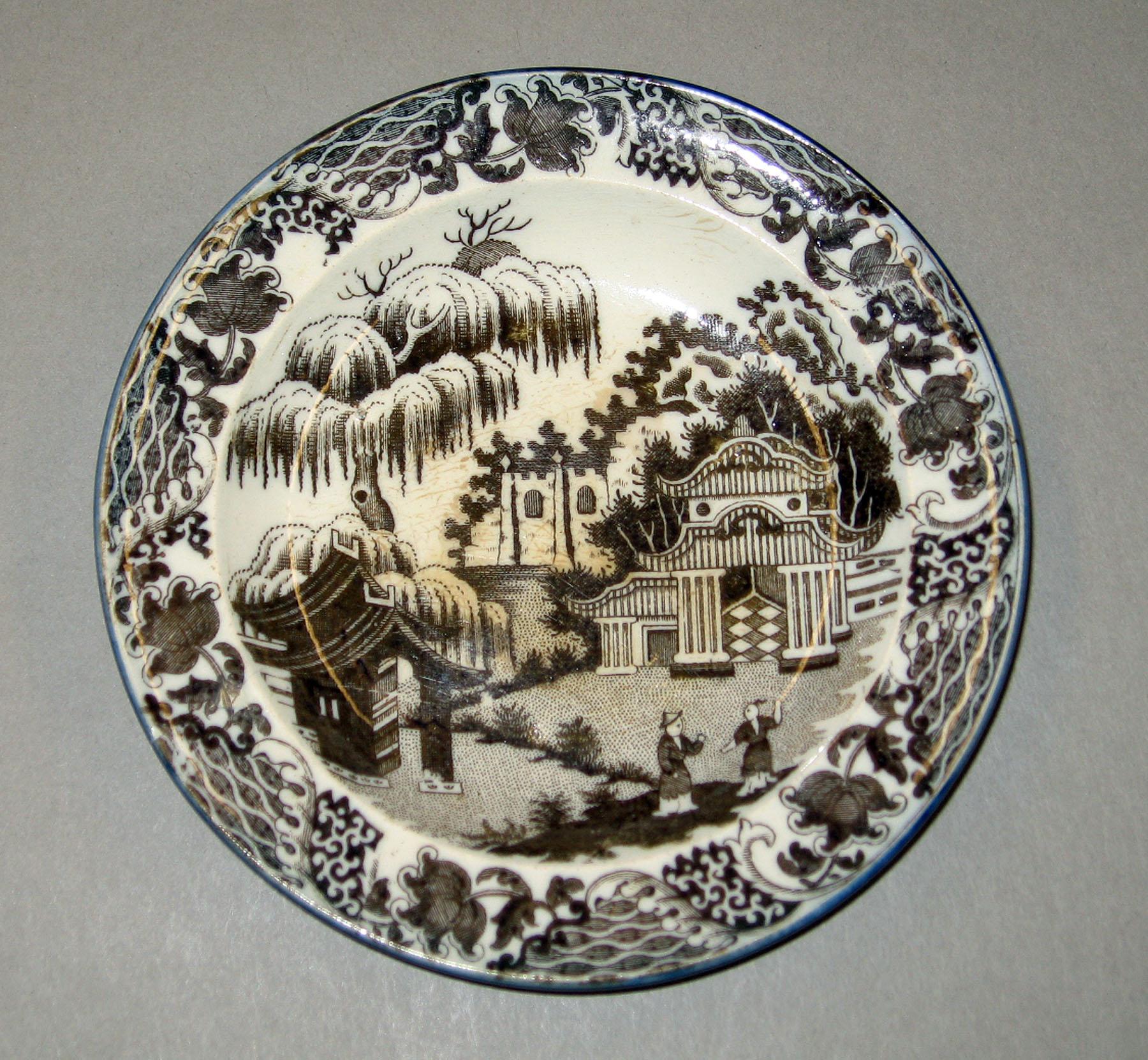 1970.1384 Pearlware plate