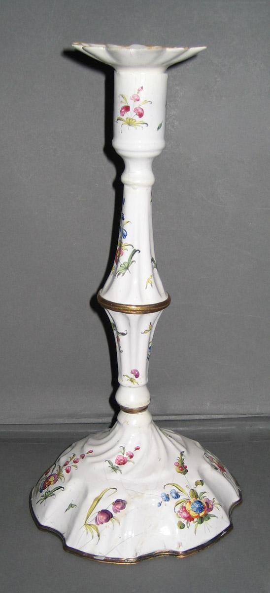 1970.1423.005 A, B Candlestick