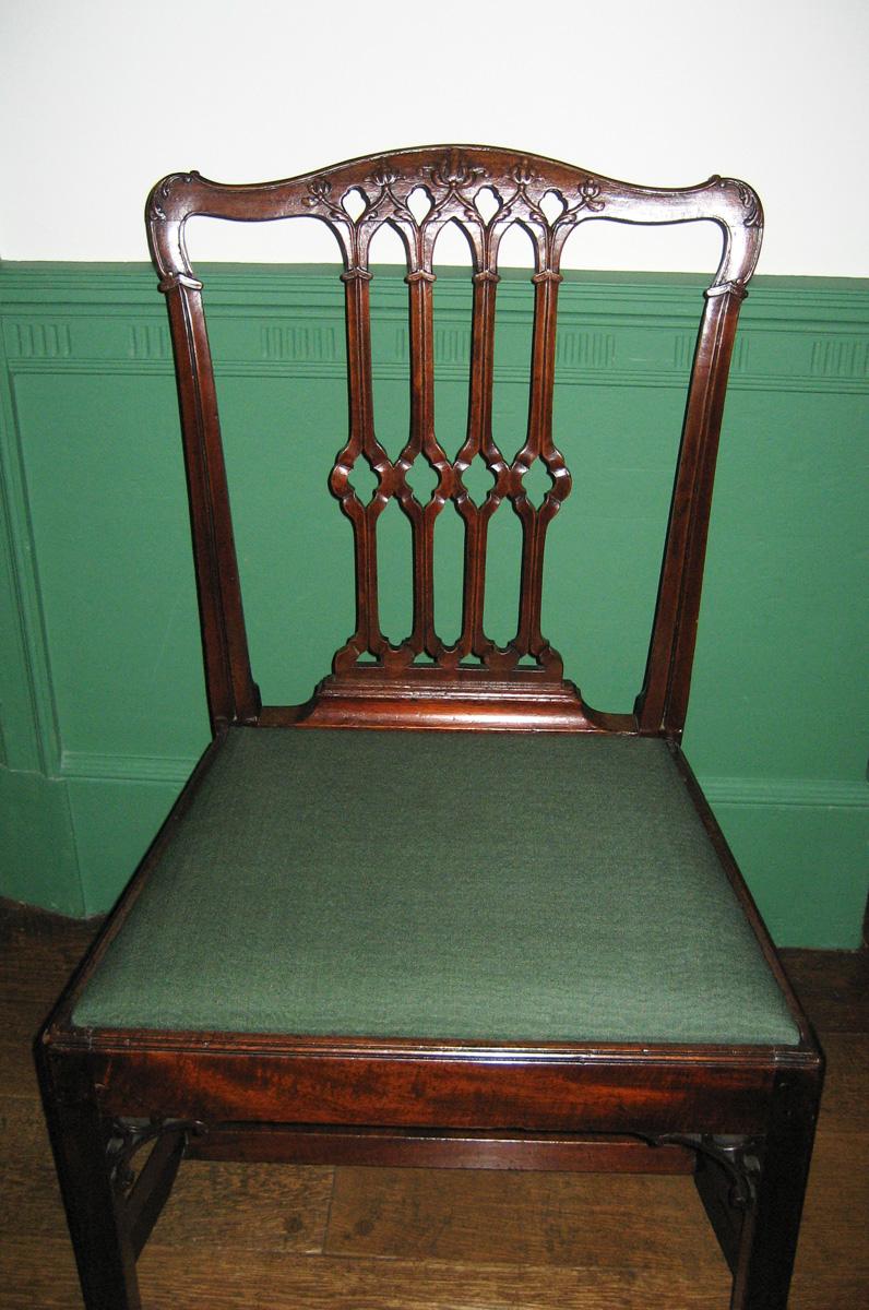1970.1429 Chair view 2