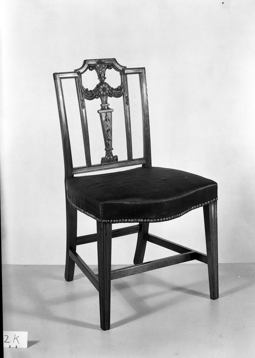 1957.0773 Chair, Side chair (bw)
