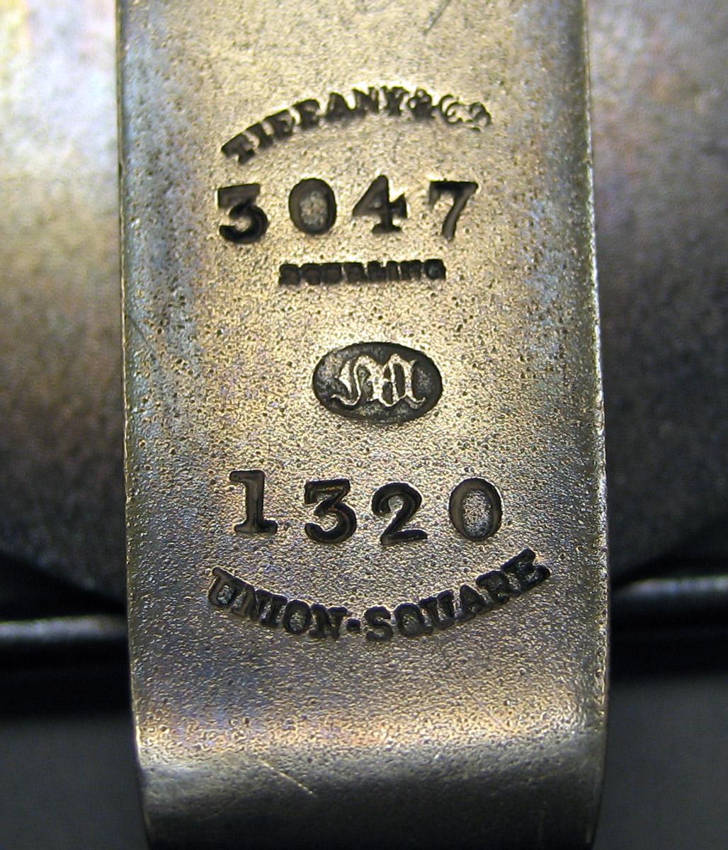 1970.1441 Silver Tool (for sewing) mark