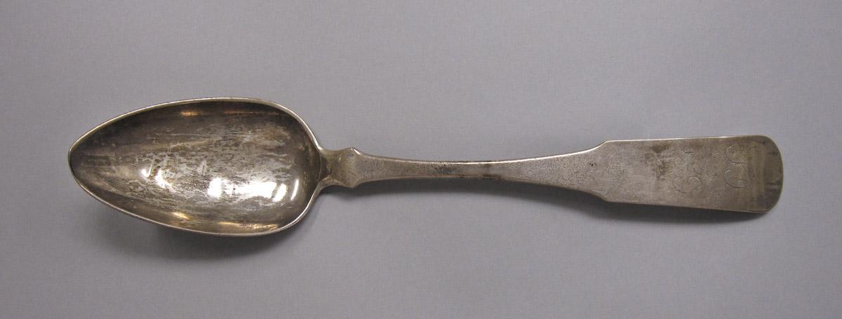 1971.0004 Spoon, upper surface
