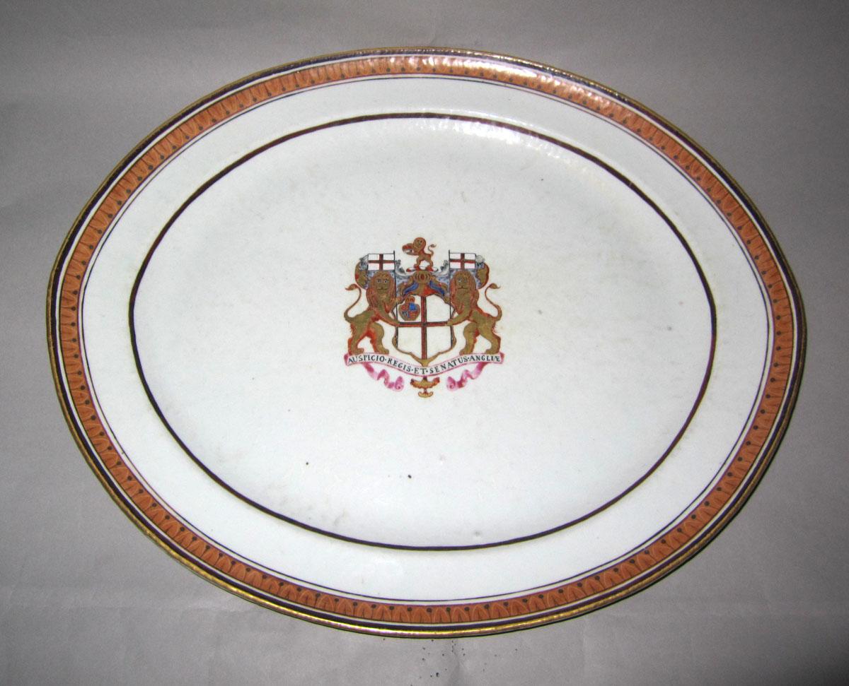1971.0014 Porcelain platter