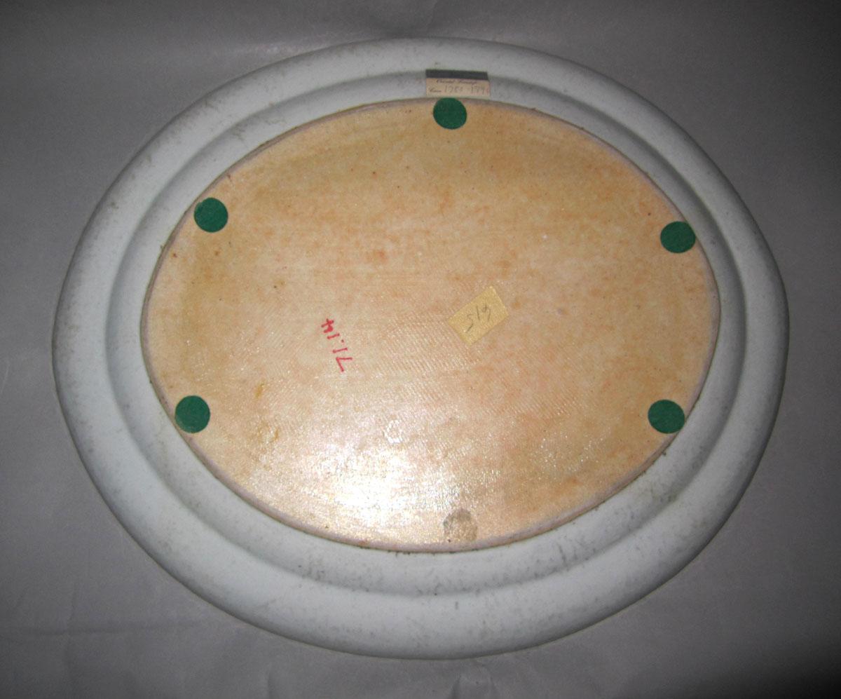 1971.0014 Porcelain platter underside