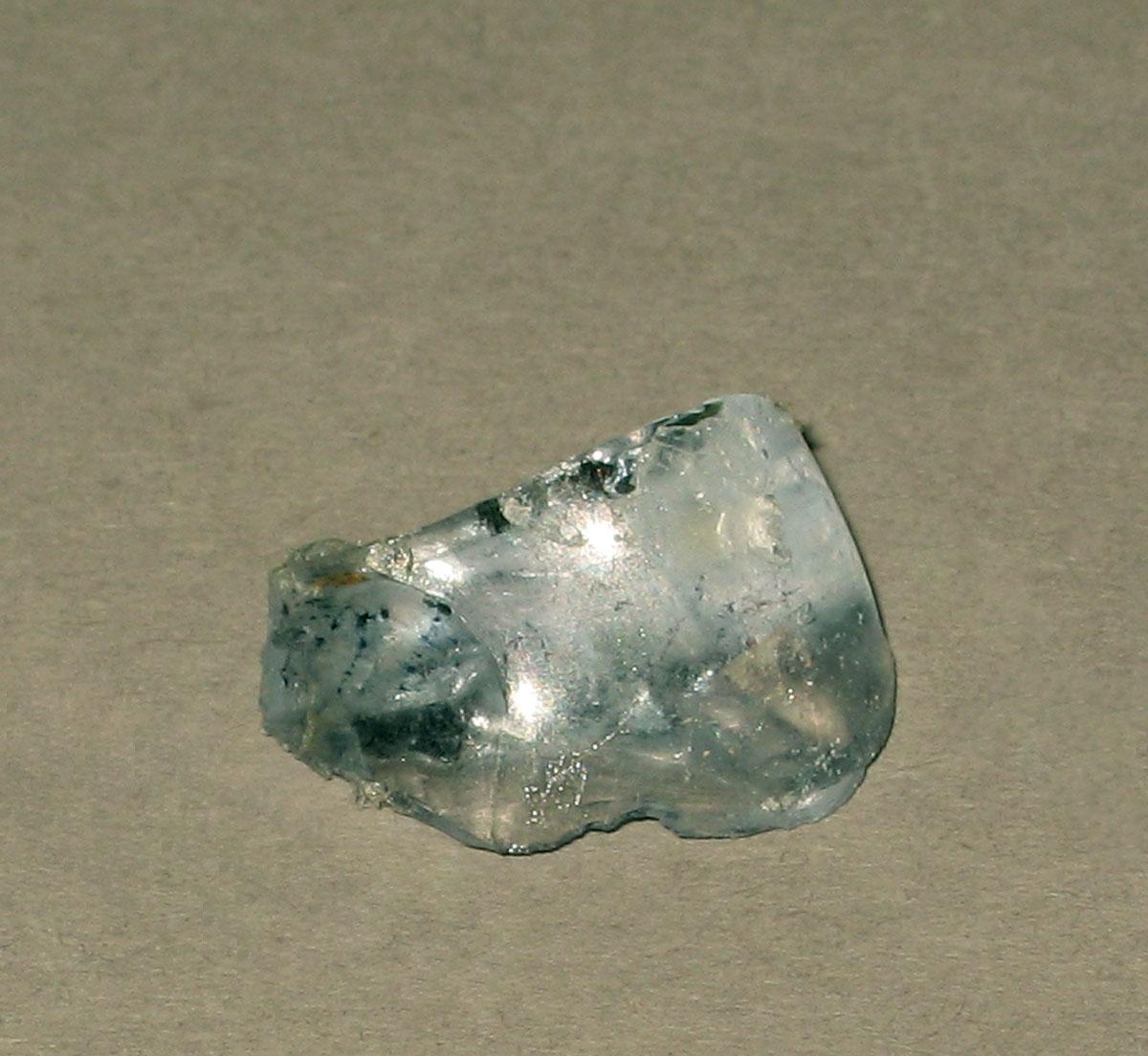 1971.0024.012 Glass fragment