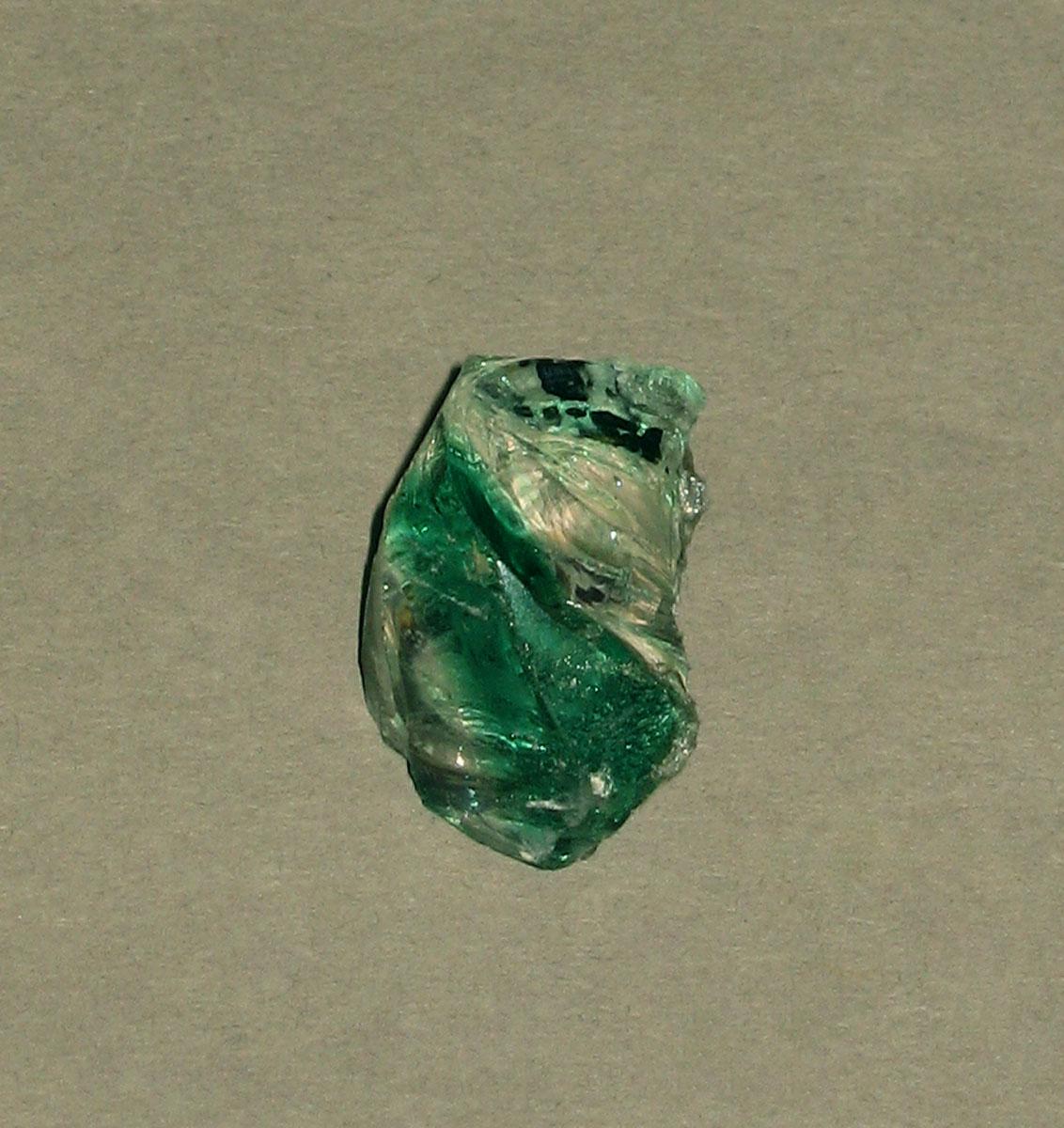 1971.0024.018 Glass fragment