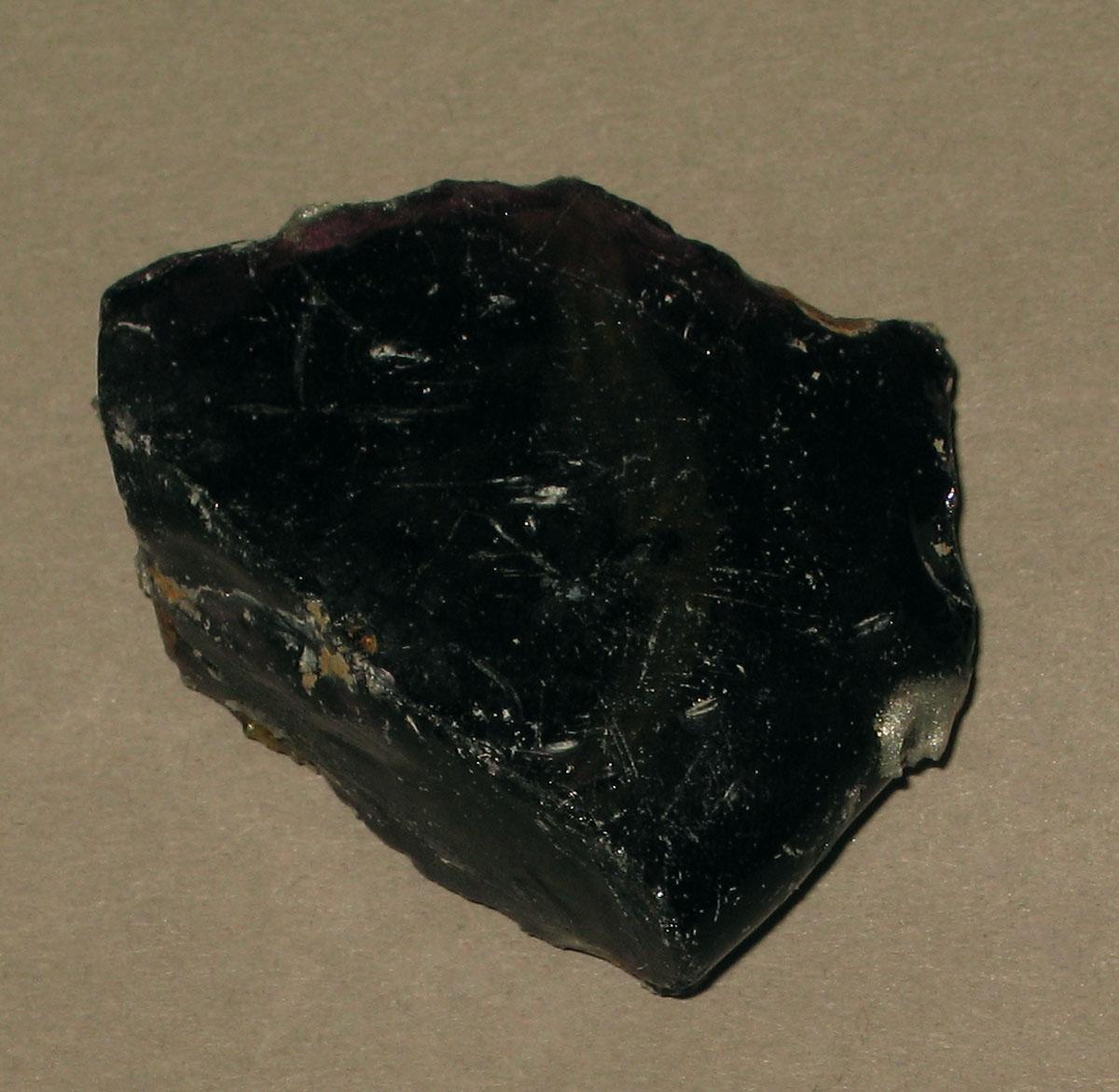 1971.0024.049 Glass fragment