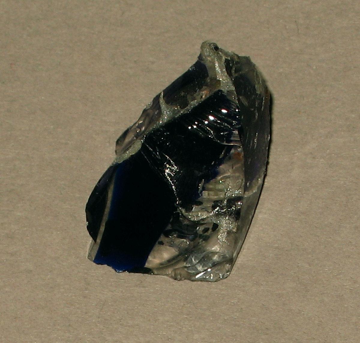 1971.0024.051 Glass fragment