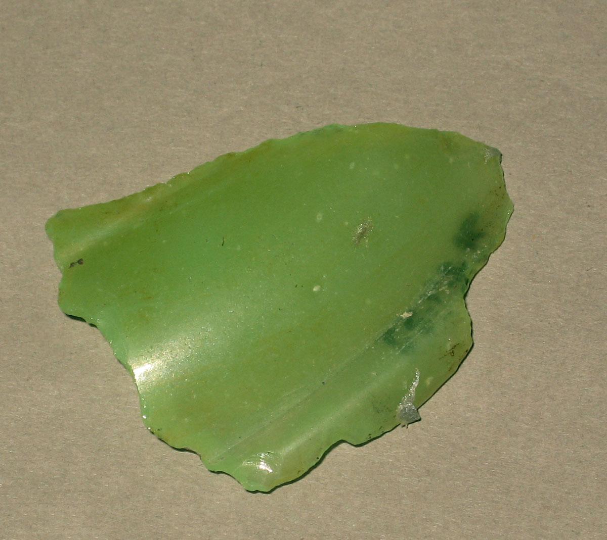 1971.0024.055 Glass fragment
