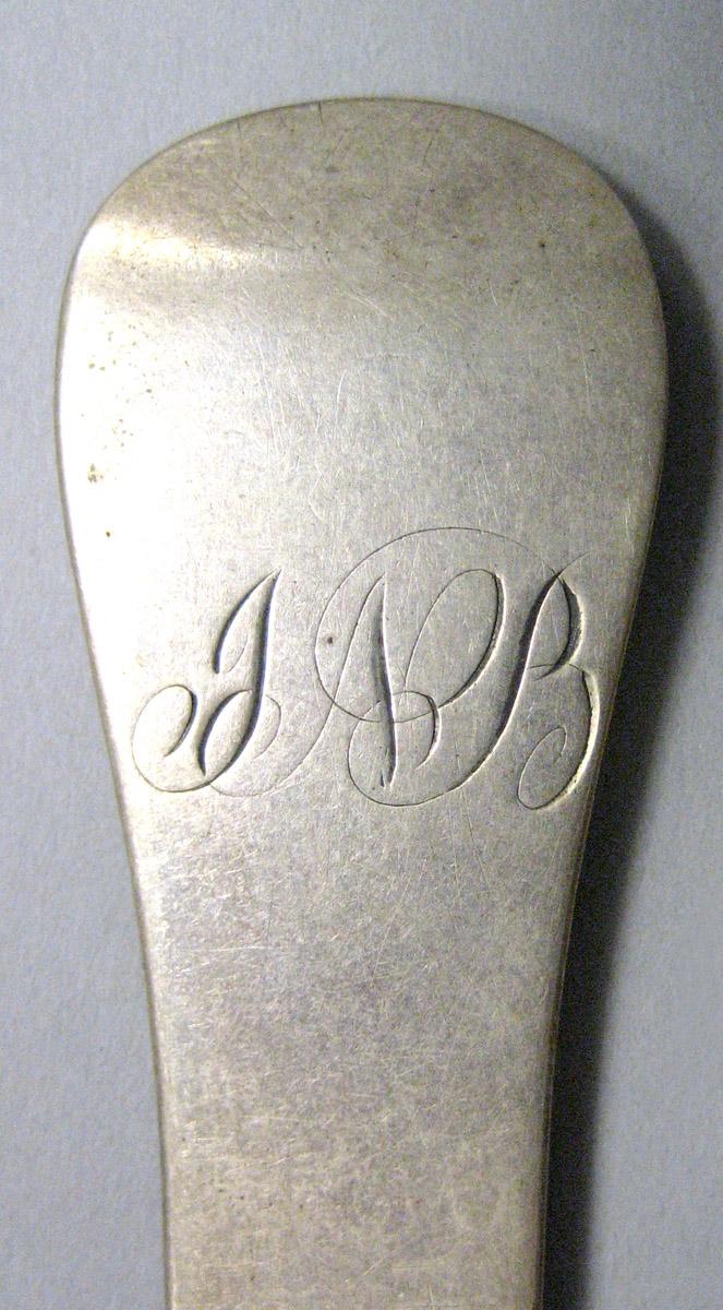 1971.0041 Silver Spoon engraving