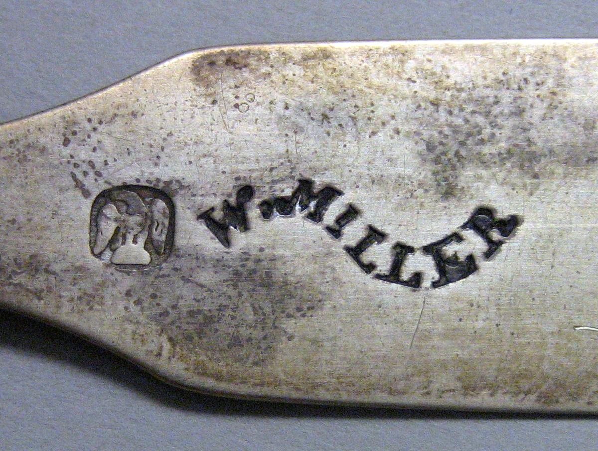 1971.0046 Silver Spoon mark