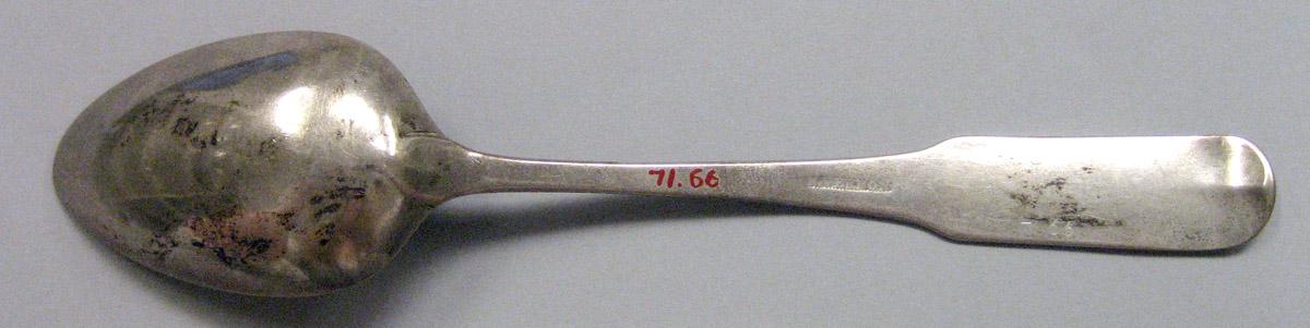 1971.0066 Silver Spoon underside