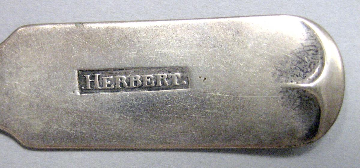 1971.0084 Silver Spoon mark