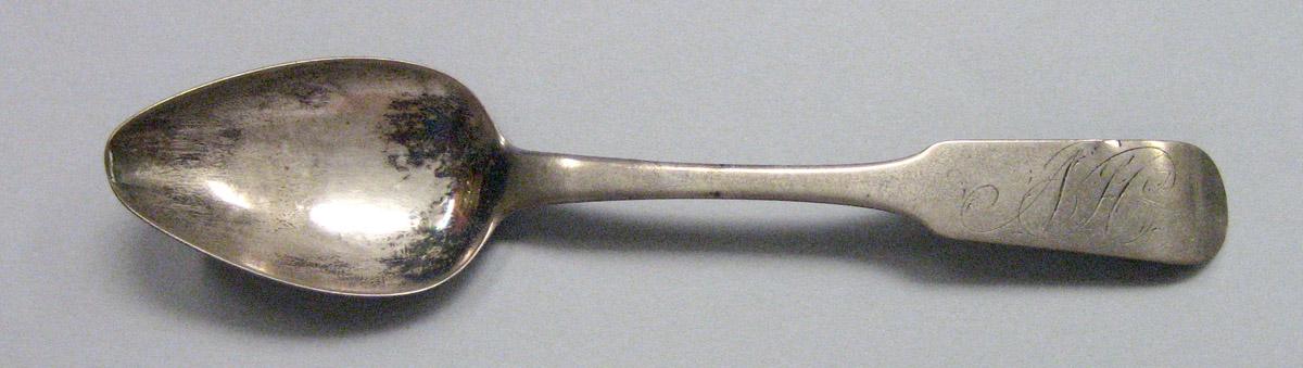 1971.0086 Silver Spoon upper surface
