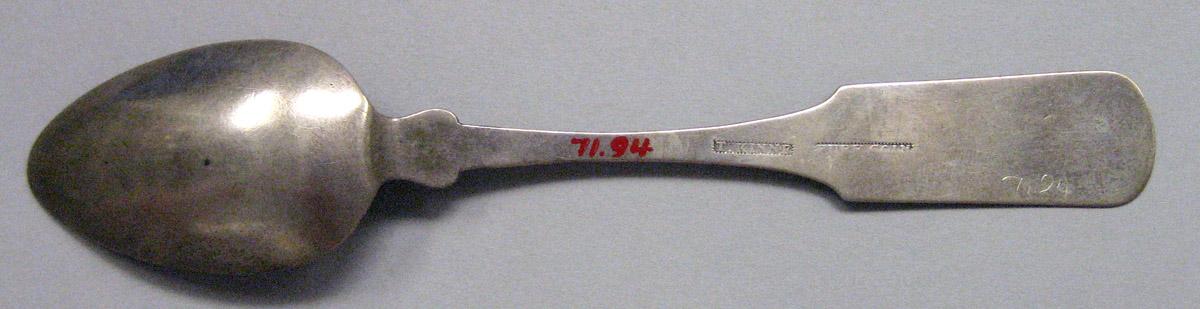 1971.0094 Silver Spoon underside