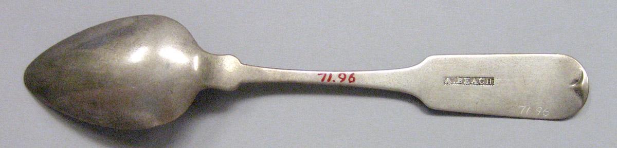 1971.0096 Silver Spoon underside