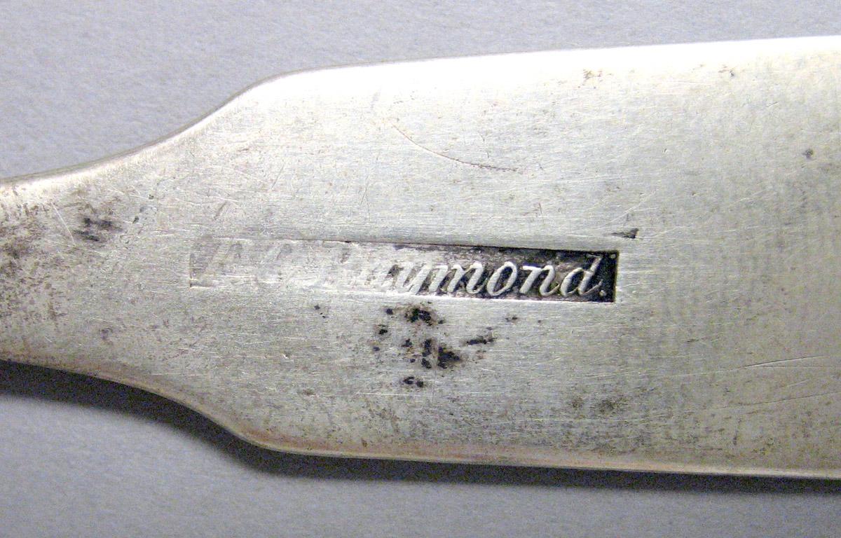 1971.0112 Silver Spoon mark