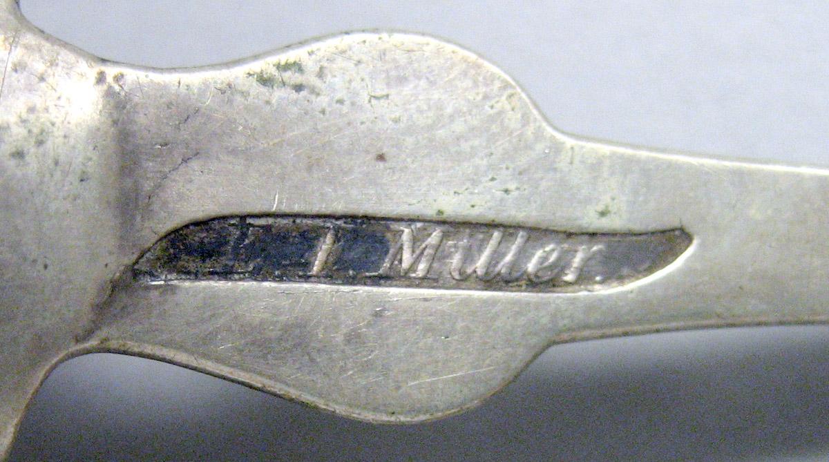 1971.0125 Silver Spoon mark 1