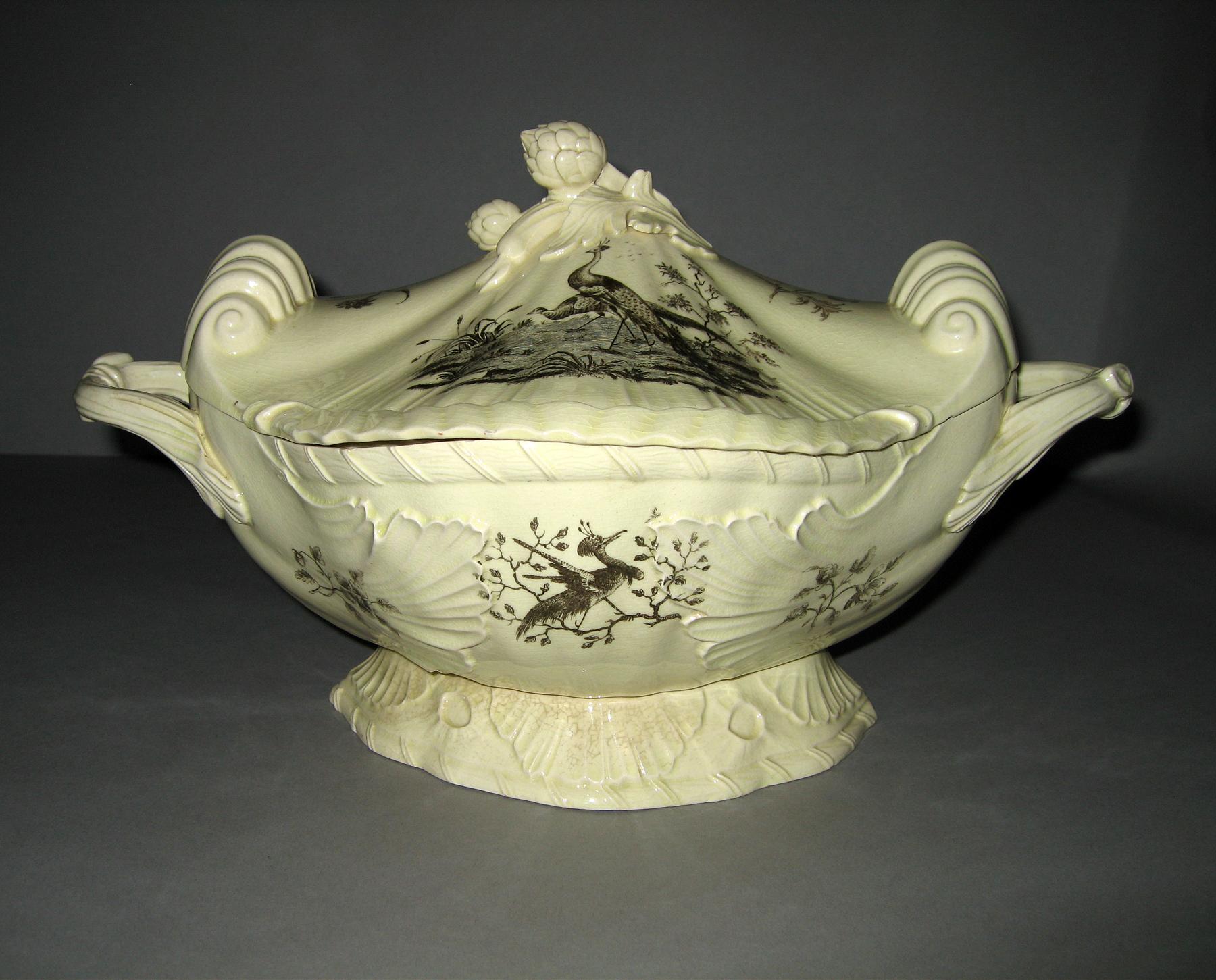 1971.0139 A, B Tureen