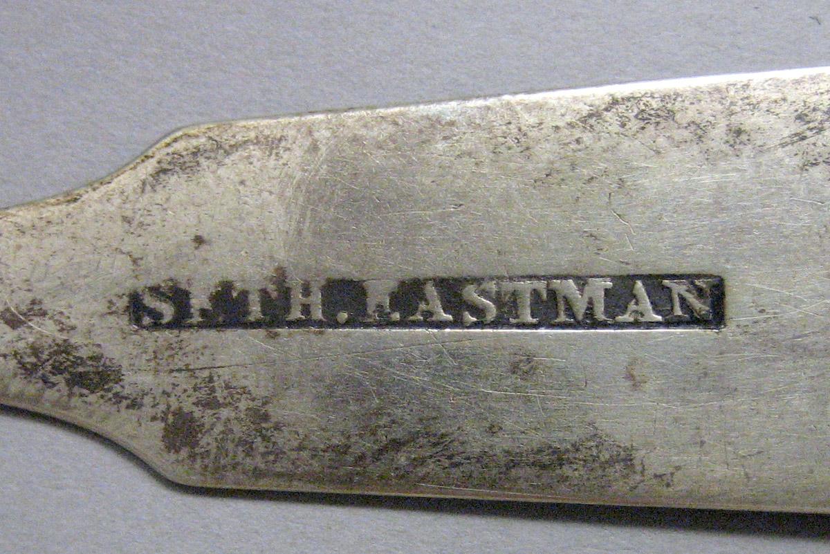 1971.0147 Silver Spoon mark