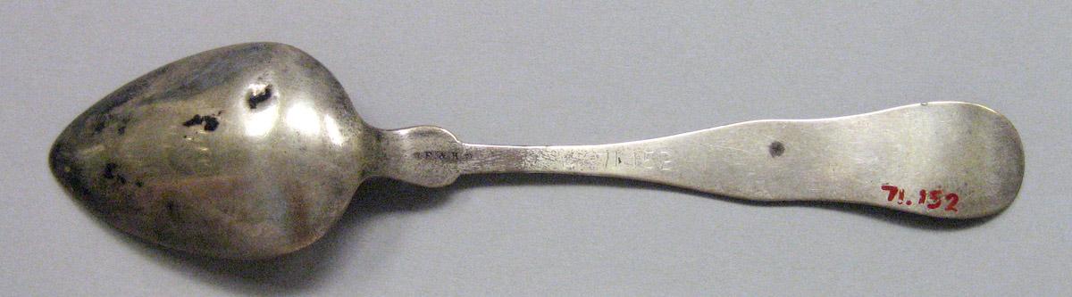 1971.0152 Silver Spoon underside
