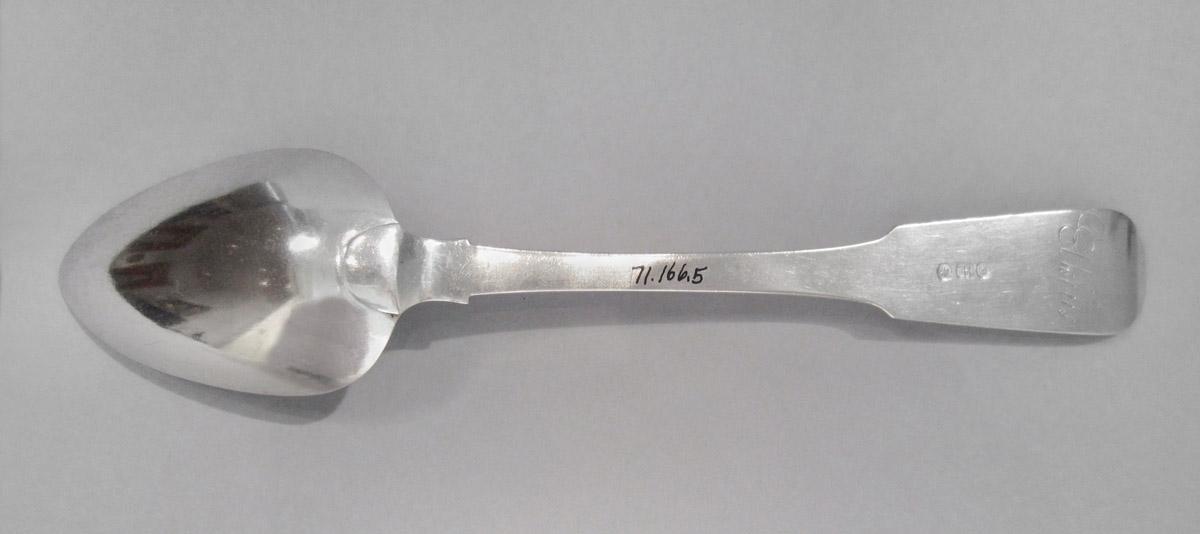 1971.0166.005 Spoon, underside